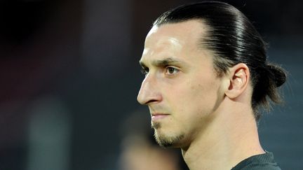 L'attaquant su&eacute;dois du PSG Zlatan Ibrahimovic, le 17 avril 2013, &agrave; Annecy&nbsp;(Haute-Savoie). (JEAN-PIERRE CLATOT / AFP)