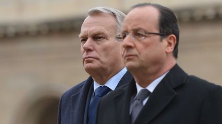 Le Premier ministre, Jean-Marc Ayrault, et le pr&eacute;sident de la R&eacute;publique, Fran&ccedil;ois Hollande, le 7 mars 2013 &agrave; Paris. (GUIBBAUD / POOL / SIPA)