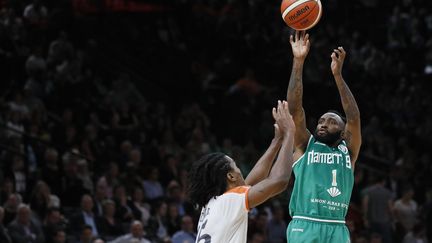 Chris Warren l'arme fatale de Nanterre 92 (THOMAS SAMSON / AFP)