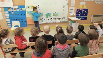 Une classe &agrave; Saint-Martin-de-la-Porte (Savoie), le 11 mars 2013. (MAXPPP)