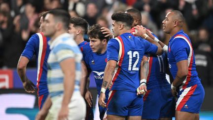 Le résumé de la victoire de l'Équipe de France contre l'Argentine (29-20) dans son premier test-match du mois de novembre au Stade de France.