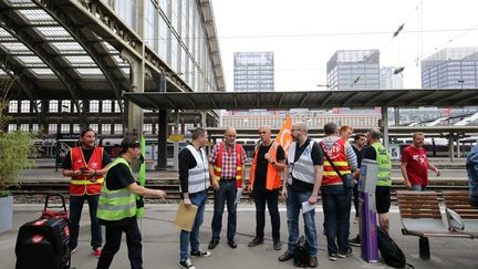 Assemblée de cheminots à la gare de Lille, le 24 mai 2018. (MAXPPP)