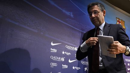 L'ancien président du FC Barcelone Josep Maria Bartomeu visé par une enquête de la police financière espagnole (LLUIS GENE / AFP)