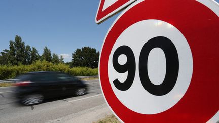 &nbsp; (25% des conducteurs avouent rouler à 120 km/h au lieu de 90 © MaxPPP)