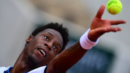 Le Français Gaël Monfils lors du tournoi de Roland-Garros 2021 (MARTIN BUREAU / AFP)