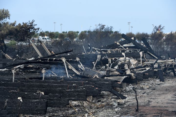 Le parc écologique Izadia, au lendemain de l'incendie qui a ravagé&nbsp;165 hectares à Anglet (Pyrénées-Atlantiques), le 31 juillet 2020. (GAIZKA IROZ / AFP)