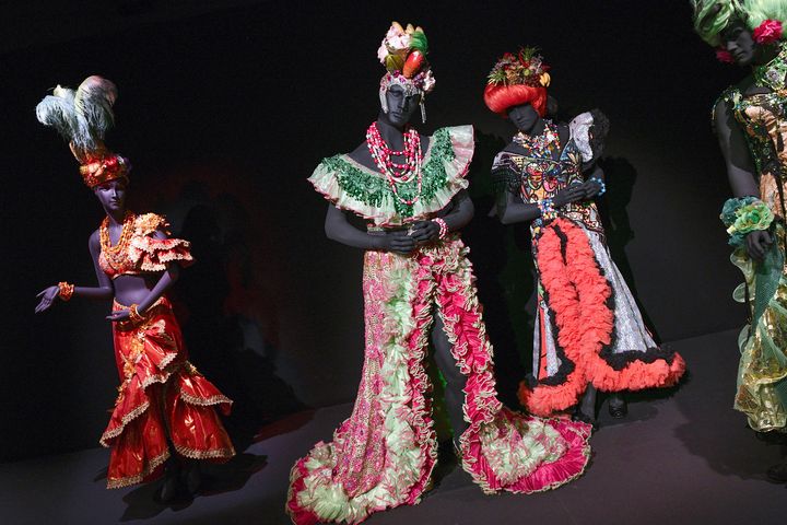 Exposition&nbsp;"Carnaval de Rio"&nbsp;au Centre National du Costume de Scène à Moulins, le 2 décembre 2021 (THIERRY ZOCCOLAN / AFP)