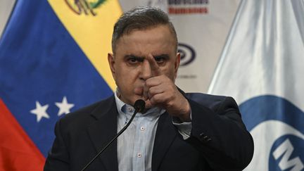 Le procureur général du Venezuela Tarek William Saab lors d'une conférence de presse à Caracas le 25 mars 2023 (YURI CORTEZ / AFP)