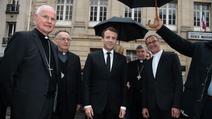 Emmanuel Macron au collège des Bernardins à Paris, le 9 avril 2018. (JACQUES WITT / MAXPPP)