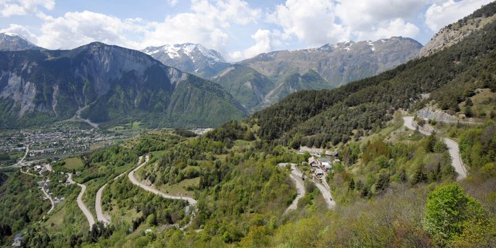 La montée vers l'Alpe d'Huez