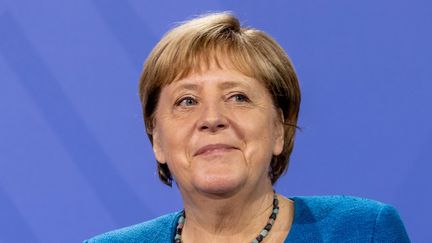 Angela Merkel prend la parole lors de la remise du rapport annuel du conseil national de contrôle de la réglementation, le 16 septembre à Berlin. (FILIP SINGER / POOL / EPA POOL)