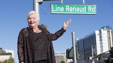 Line Renaud était présente, dimanche 1er octobre 2017, à Las Vegas, pour inaugurer une rue à son nom. (VALERIE MACON / AFP)