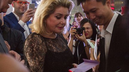 Catherine Deneuve à Hanoï pour la projection de la version digitale d'Indochine
 (Jacques Smit/AFP)