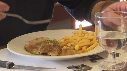 Pouvoir d'achat : la facture des frites devient salée pour les restaurateurs