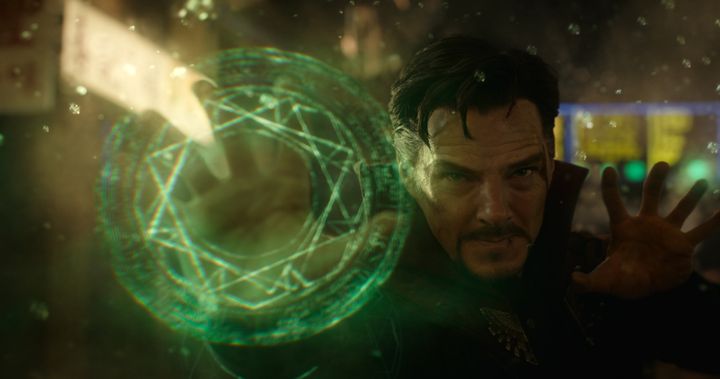 Le Dr. Stephen Strange va découvir au Népal des pouvoirs qu'il ne soupçonnait pas (Jay Maidment ©2016 Marvel. All Rights Reserved)