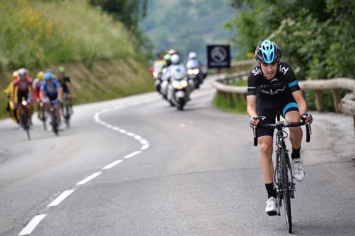 Le coureur espagnol Mikel Nieve Iturralde pendant le Critérium du Dauphiné, entre Megève (Haute-Savoie)&nbsp;et Courchevel (Savoie), le 15 juin 2014. (DE WAELE TIM / TDWSPORT SARL / AFP)