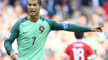 Ronaldol buteur sous le maillot du Portugal face à la Russie (KIRILL KUDRYAVTSEV / AFP)