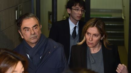 Carlos et Carole Ghosn à Tokyo (Japon), le 5 avril 2019. (KAZUHIRO NOGI / AFP)