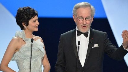 Audrey Tautou et Steven Spielberg lors de la cérémonie d'ouverture
 (ALBERTO PIZZOLI / AFP)