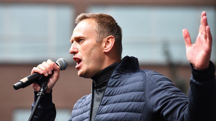 L'opposant russe Alexeï Navalny, lors d'une manifestation à Moscou (Russie), le 29 septembre 2019.&nbsp; (YURI KADOBNOV / AFP)