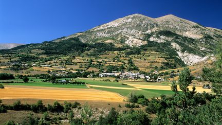 Thorame-Haute, dans la vall&eacute;e du Verdon (Alpes-de-Haute-Provence). (GUIZIOU FRANCK / HEMIS.FR / AFP)