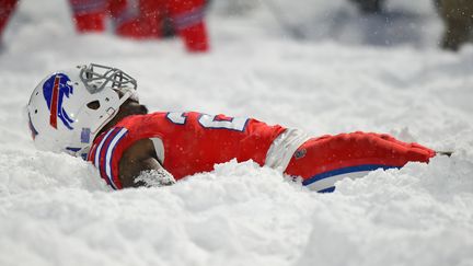 Au moins 20 centimètres de neige à Buffalo aux Etats-Unis où les Bills de Buffalo recevaient les Colts d'Indianapolis dimanche 10 décembre.&nbsp; (USA TODAY SPORTS / X02835)