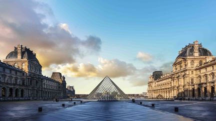 Vue de la Pyramide du Louvre&nbsp; (© Ieoh Ming Pei © 2019 musée du Louvre_Nicolas Guiraud)