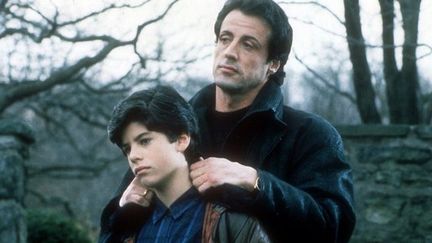 Sylvester Stallone avec son fils Sage dans Rocky V (1990)
 (Photo12 / AFP)