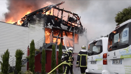 Incendie d'un gîte à Wintzenheim : onze personnes ont perdu la vie dans les flammes (franceinfo)