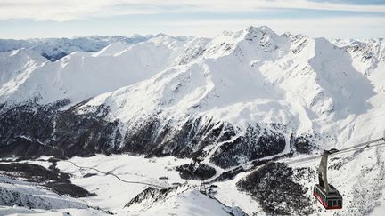 Matilde Lorenzi a chuté lors d'un entraînement se déroulant à Val Senales, dans le Sud du Tyrol, en Italie. (STEPHEN LUX / AFP)