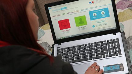 La campagne d'inscriptions sur la plateforme Admission-postbac.fr&nbsp;a commencé le 20 janvier 2016. (FRANCOIS DESTOC / MAXPPP)