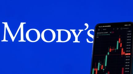 La note atrtribuée par Moody’s à la France est zctuellement (avant l'annonce de vendredi) "Aa2", l’équivalent d’un 18 sur 20 (photo d'illustration). (SOPA IMAGES / LIGHTROCKET)