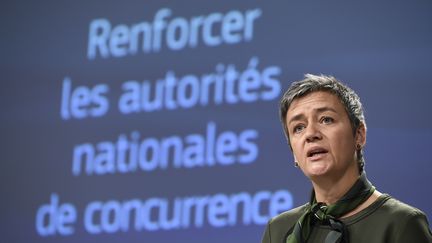 Margrethe Vestager, commissaire à la concurrence lors de sa conférence de presse à Bruxelles, le 21 mars dernier. (JOHN THYS / AFP)