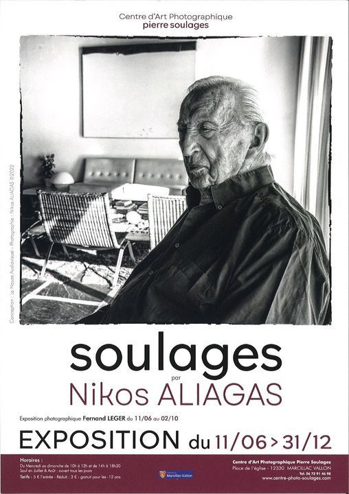 Affiche de l'expositpion "Soulages par Nikos Aliagas" au centre d'art photographique de Marcillac (Aveyron) (Centre d'art photographique Pierre Soulages)