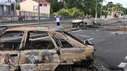 Nuit de violences à Fort-de-France en Martinique le 26 novembre 2021. (THOMAS BR?GARDIS / OUEST-FRANCE / MAXPPP)