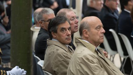 François Fillon et Alain Juppé assistent à la cérémonie pour les victimes du terrorisme à Paris le 19 septembre 2016. (MAXPPP)