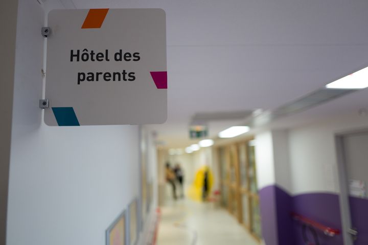 L'hôpital propose une Maison des parents, à quelques minutes de là, mais aussi un Hôtel des parents dans le service pédiatrique. (JEAN-MARIE PORCHER / RADIO FRANCE)