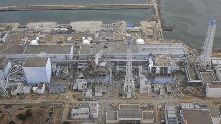 Le 11 mars 2011, la centrale nucléaire de la préfecture de Fukushima est touchée par un séisme et un tsunami. Photo datée du 20 mars 2011. (MAXPPP)