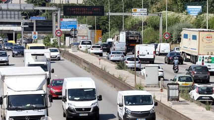 Le périphérique parisien, le 26 juin 2020. (JEAN-BAPTISTE QUENTIN / MAXPPP)