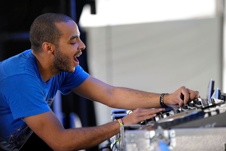 DJ Mehdi le 25 avril 2008 au festival Coachella (Californie, Etats-Unis). (CHARLEY GALLAY / GETTY IMAGES NORTH AMERICA)