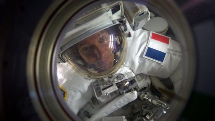 ESA astronaut Thomas Pesquet in the airlock during his first spacewalk, on Friday 13 January 2017. Together with NASA astronaut Shane Kimbrough, he spent five hours and 58 minutes outside the Space Station to complete a battery upgrade to the outpost’s power system.
 (ESA/NASA)