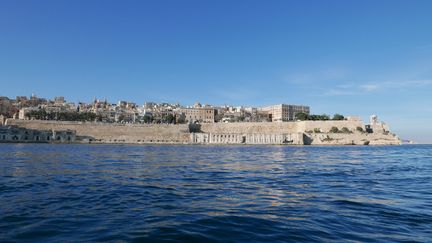 &nbsp; (La veille ville fortifiée de la Valette vue depuis la baie © Emmanuel Langlois)