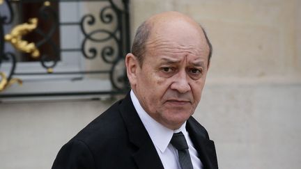  (L'identité de Jean-Yves Le Drian a été usurpée par des escrocs pour demander des rançons à des chefs d'Etat ou des entreprises © MaxPPP)