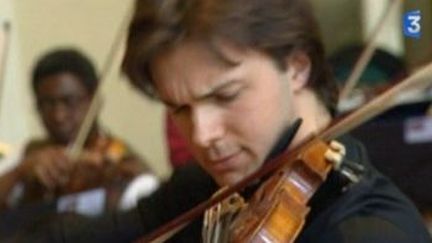 Diego Tosi, 28 ans, violoniste, concertiste et super soliste
 (Culturebox)