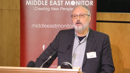 Le journaliste Jamal Khashoggi lors d'une conférence à Londres, le 29 septembre 2018. (REUTERS)