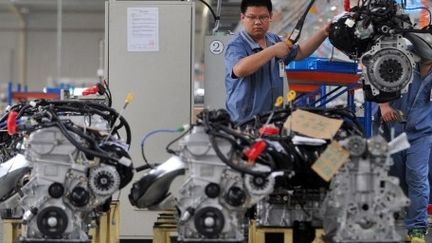 Ligne de production chez Geely, dans l'usine chinoise de Ningbo. (AFP)