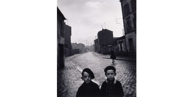 Louis Stettner - Aubervilliers, 1947
 (Louis Stettner - BNF Estampes et photographie)