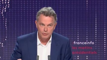 Fabien Roussel, candidat du PCF à l’élection présidentielle, est l’invité des matins présidentiels de franceinfo, le 26 janvier 2022. (FRANCEINFO / RADIOFRANCE)