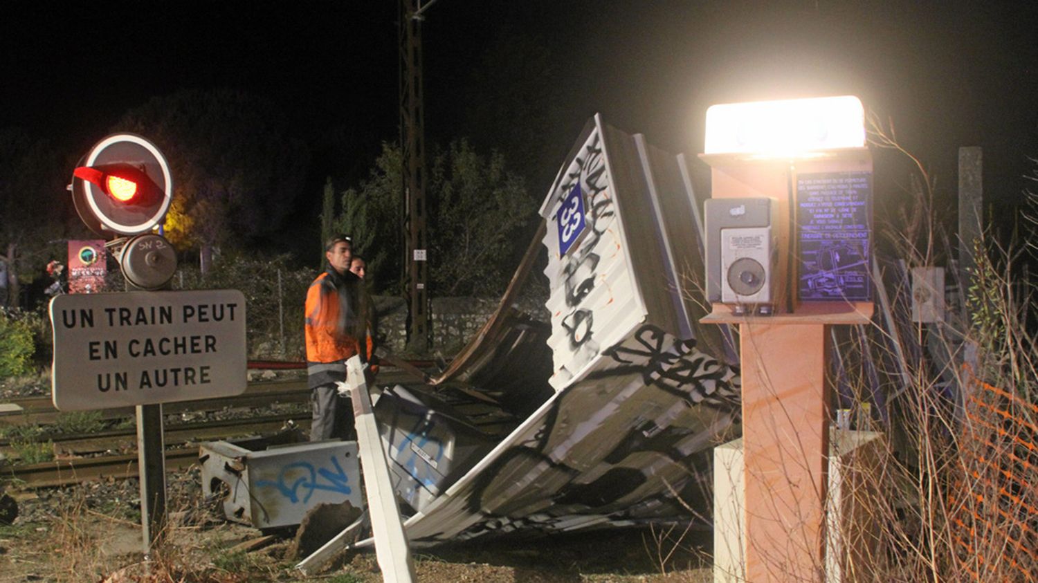 Accident train la suze sur sarthe