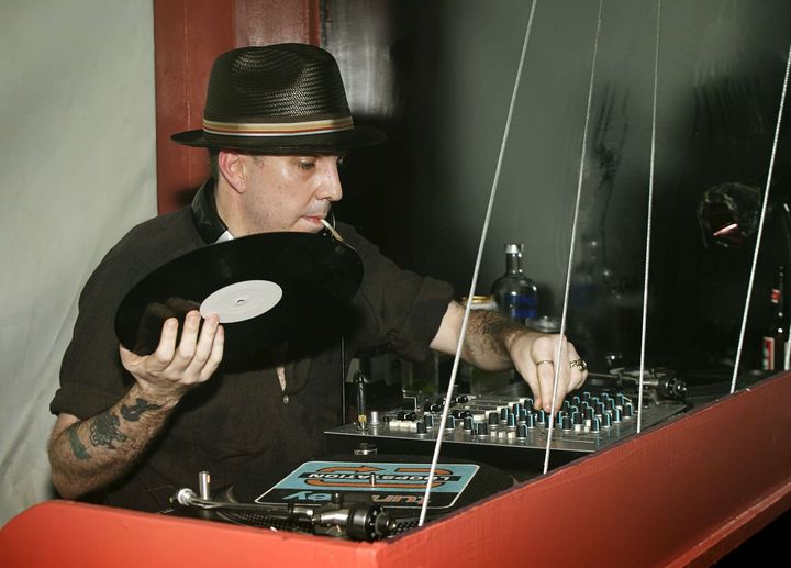 Le DJ Andrew Weatherall en 2004.&nbsp; (EVERYNIGHT IMAGES/REX/SIPA / SHUTTERSTOCK)